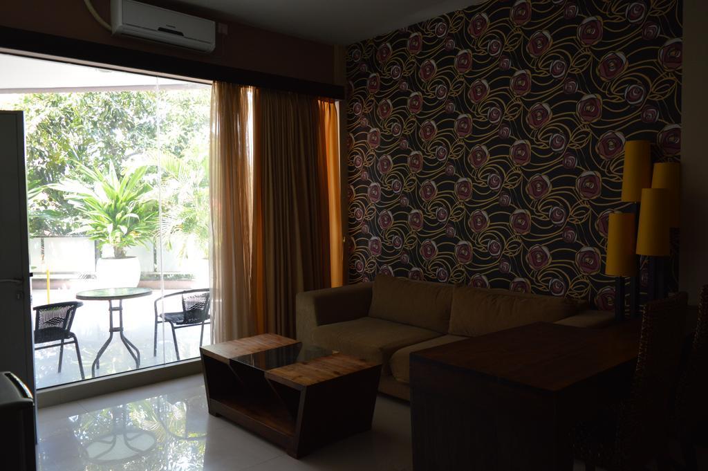 Marinos Place เลอกีอัน ภายนอก รูปภาพ